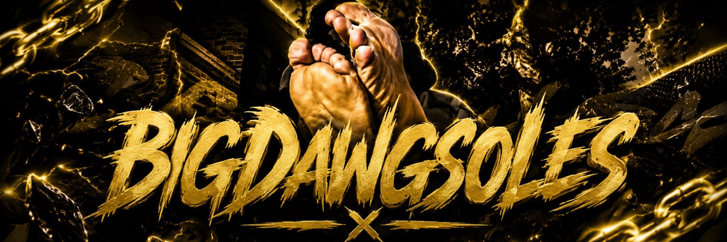 Dee's banner