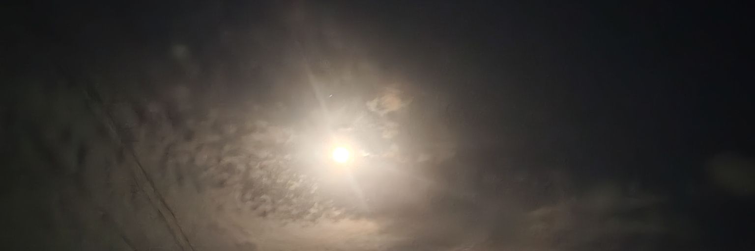 𝓗𝓮𝓵𝓮𝓷𝓪's banner