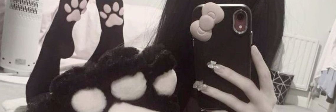 Urslut (13/$120)'s banner