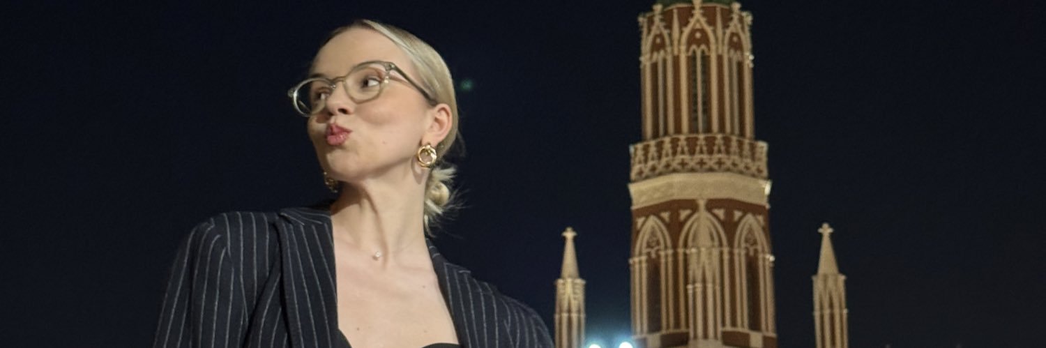 Михайлова's banner