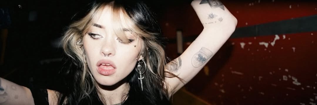 bianca ⚔️'s banner
