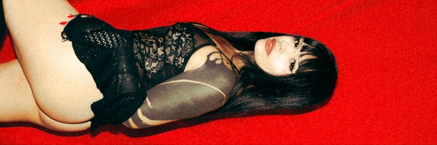 vampirela's banner
