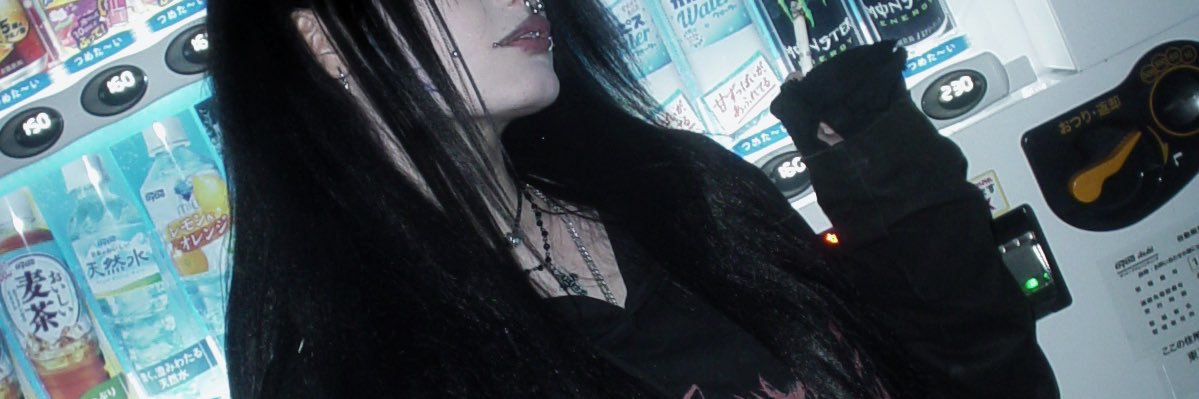 :3's banner