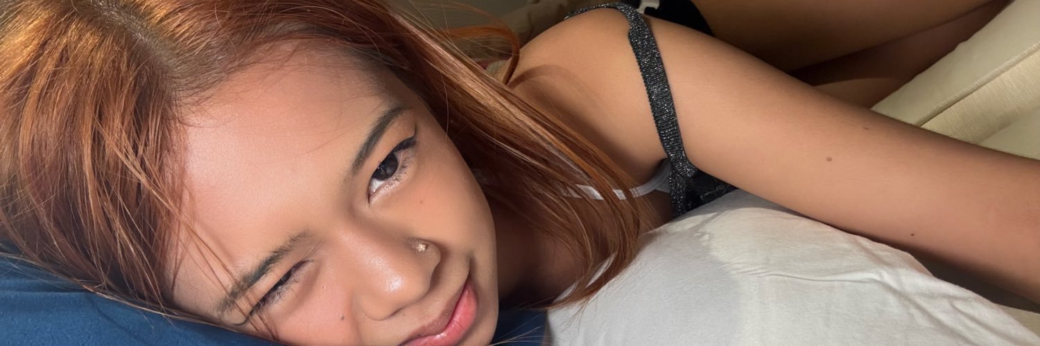 MiniQueenie's banner