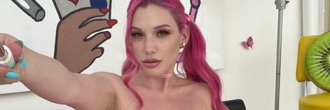 Daily Lily Lou (FAN)'s banner