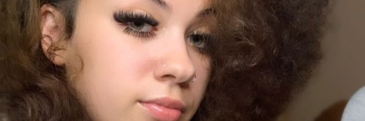🦋JUANA🦋's banner
