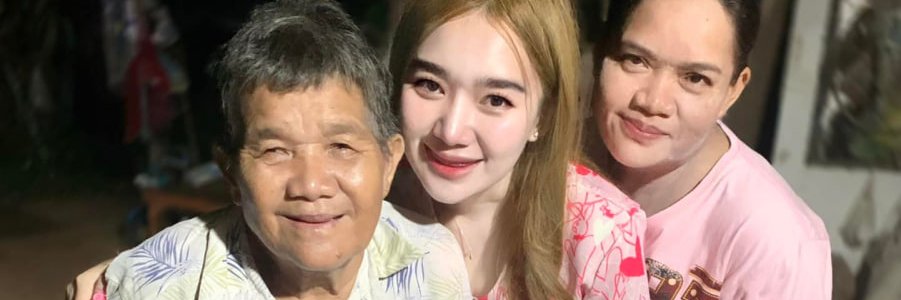 🍬ช่างทำเล็บ (ขวัญ)'s banner