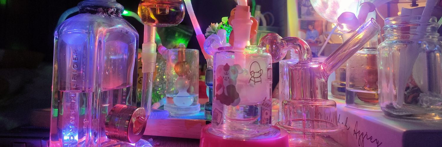 Beebee_1998's banner