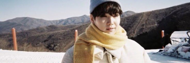 yas⁷ VAI VER O BTS (no cinema's banner