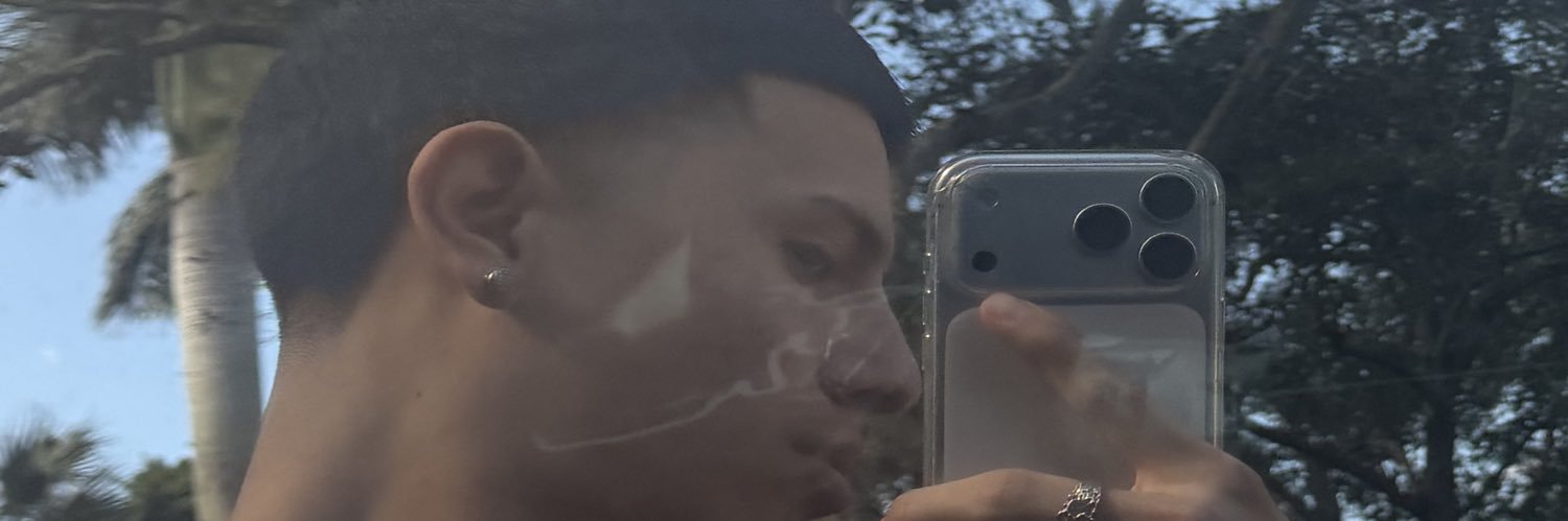 Drǐppy🥵's banner