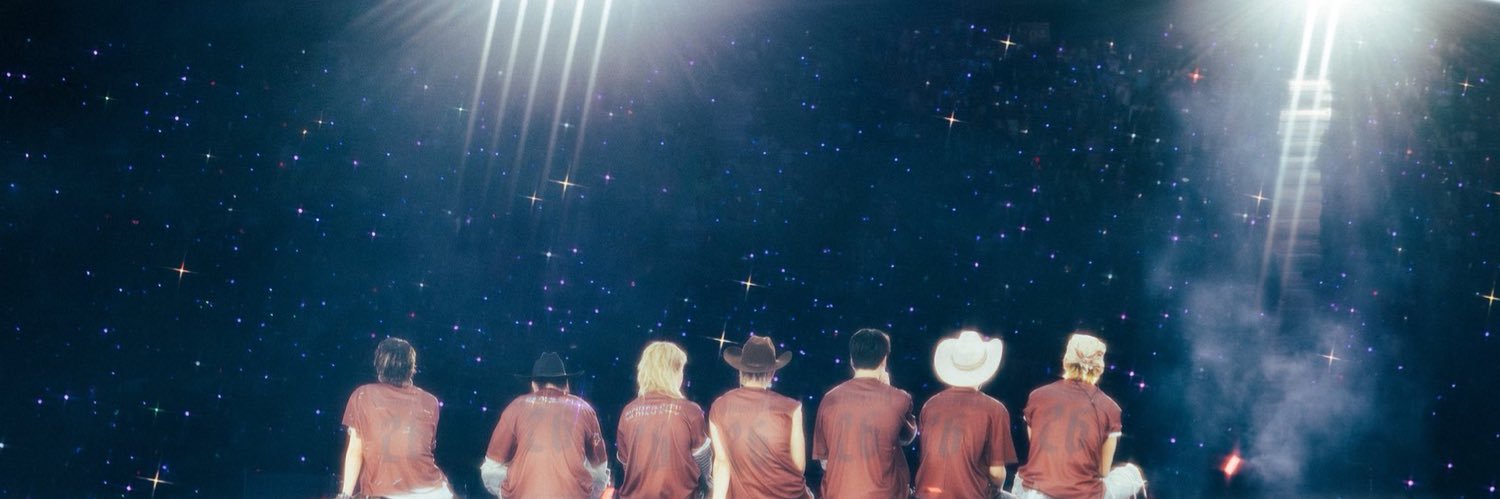 Nini⁷'s banner