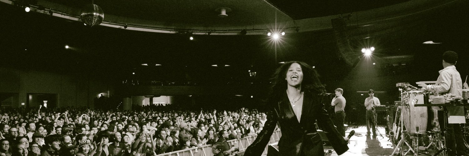 🥀's banner
