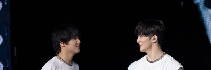 ★'s banner