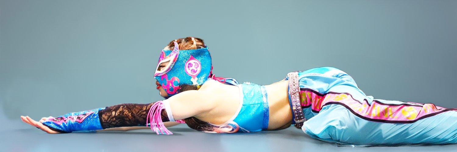 マドレーヌ ／プロレスラー／新アカ／MADELINE Pro wrestler's banner