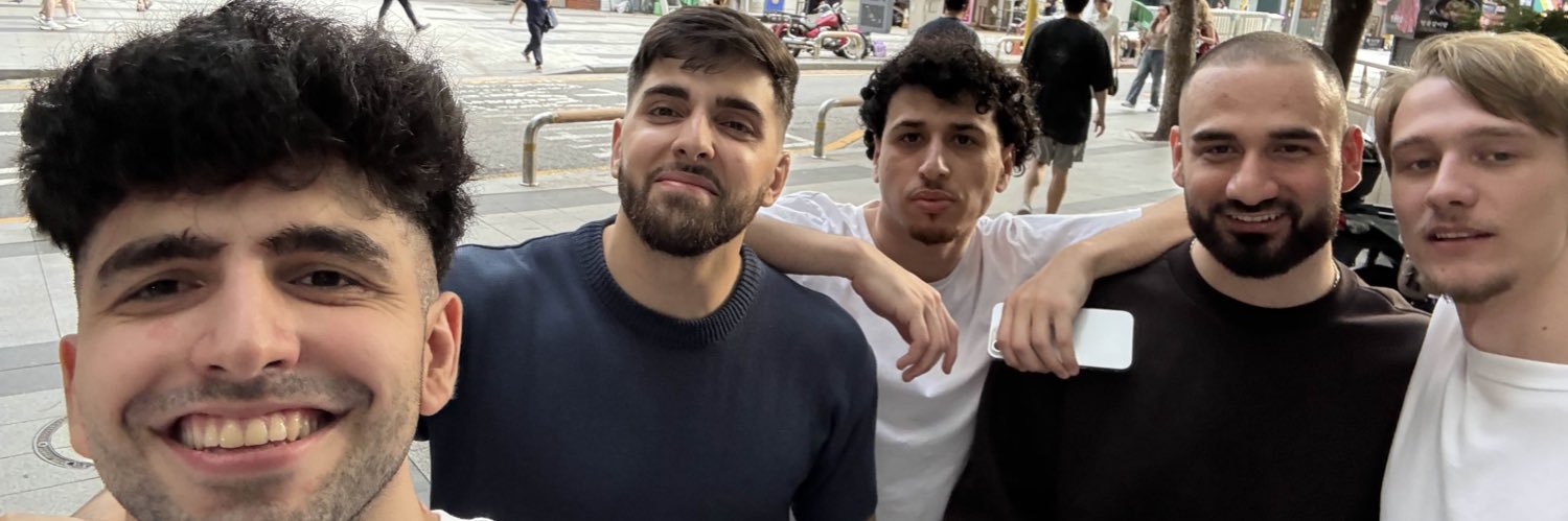 Issa's banner