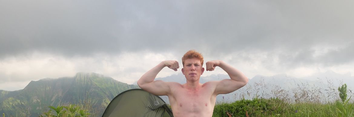 Alaska Ginger's banner
