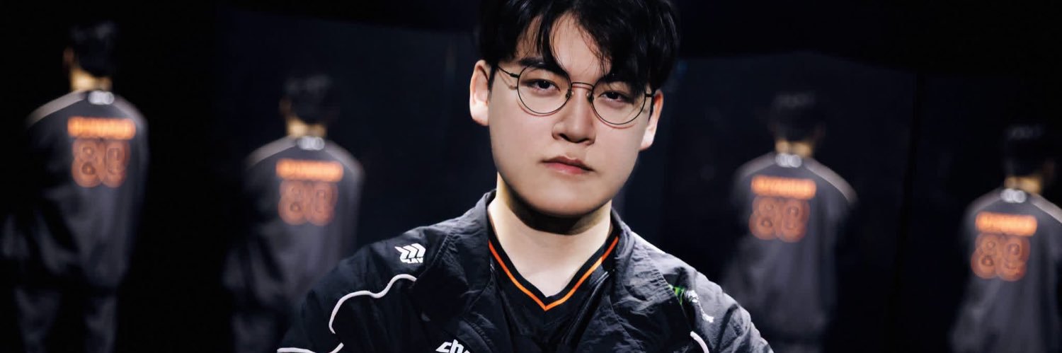 Cá Yusi's banner