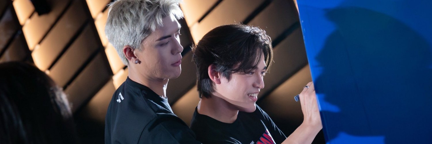 e ♡ ᴶᴳ's banner
