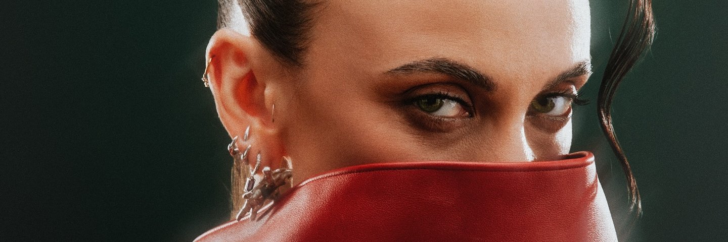 Zyra742 // Celeb_influ_pics (archives)'s banner