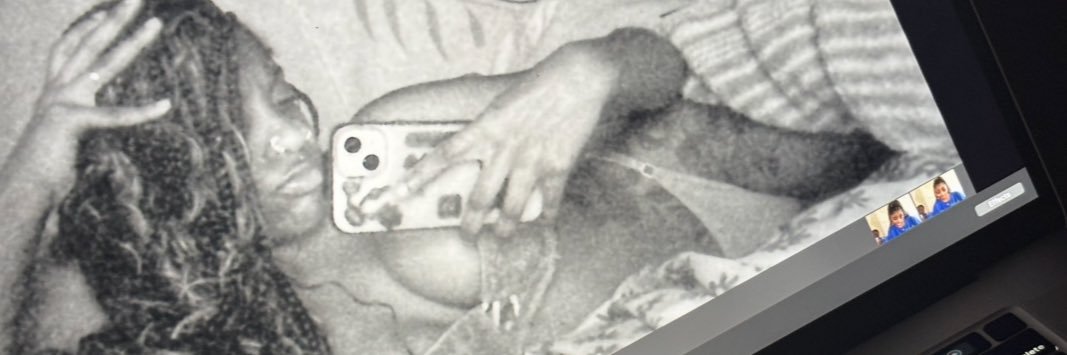 Mia's banner