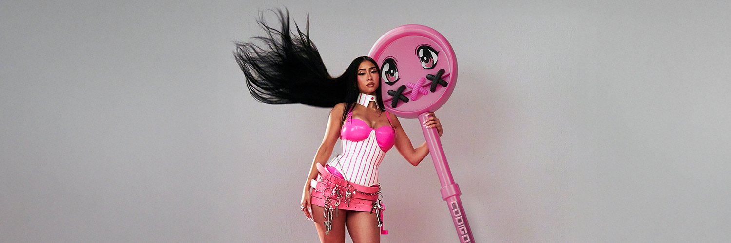 Paloma Mami's banner