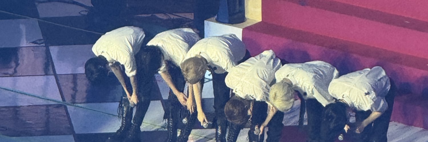 럭키's banner