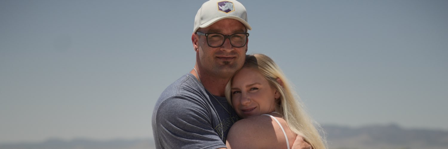 TheSwitchCouple's banner