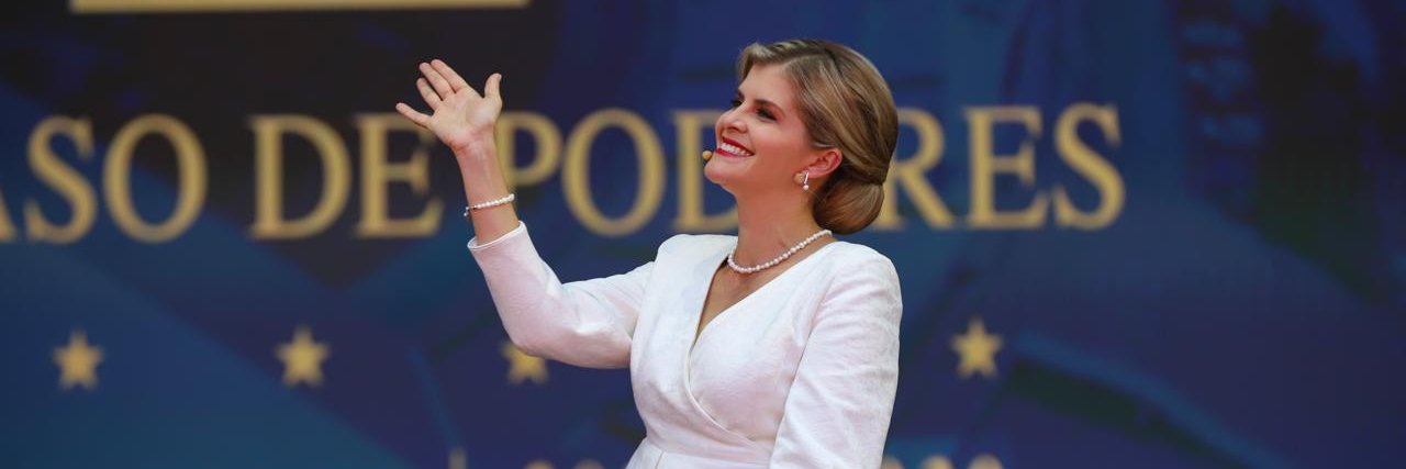 Laura Fernández Delgado's banner