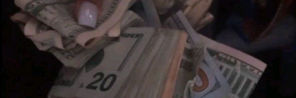 Naee$ᥫ᭡'s banner