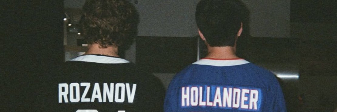 em 🏒❤️'s banner