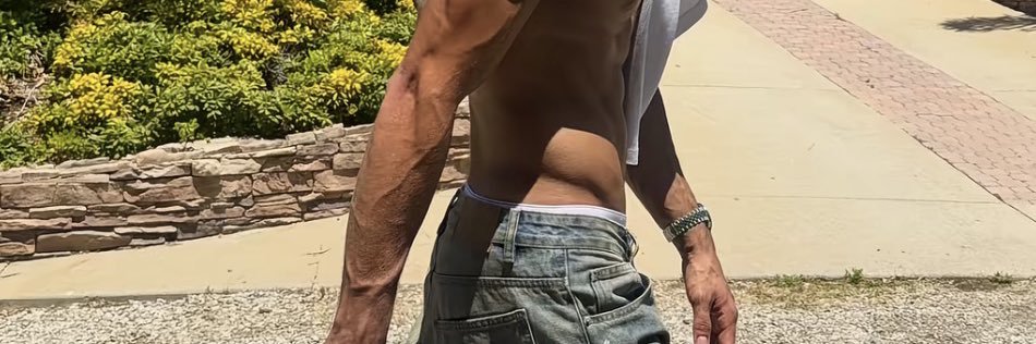 travis's banner