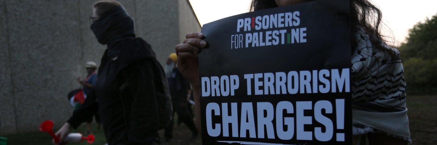 Prisoners For Palestine's banner