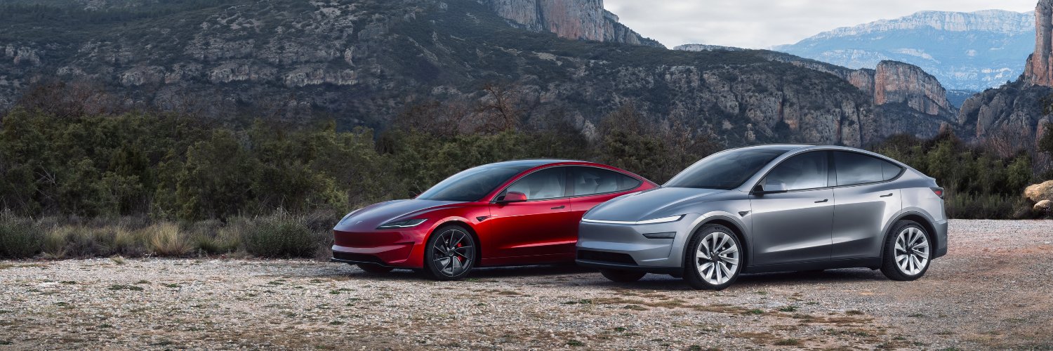Tesla Japan's banner