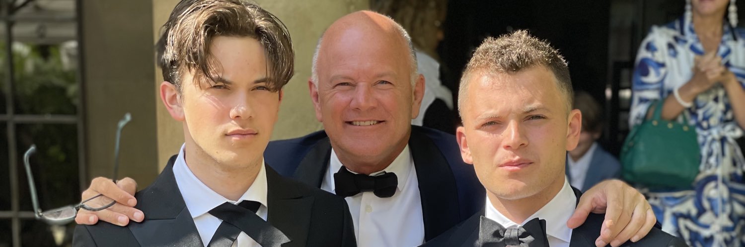 Mike Novogratz's banner