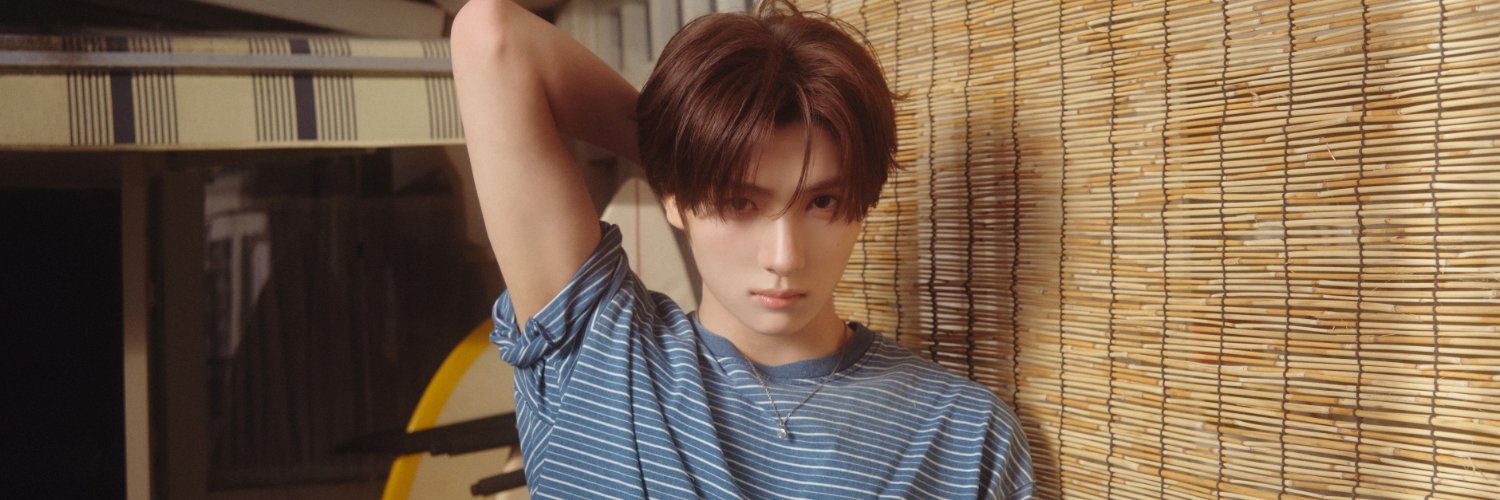 𝗬𝗢𝗨𝗡𝗚𝗝★𝗘's banner