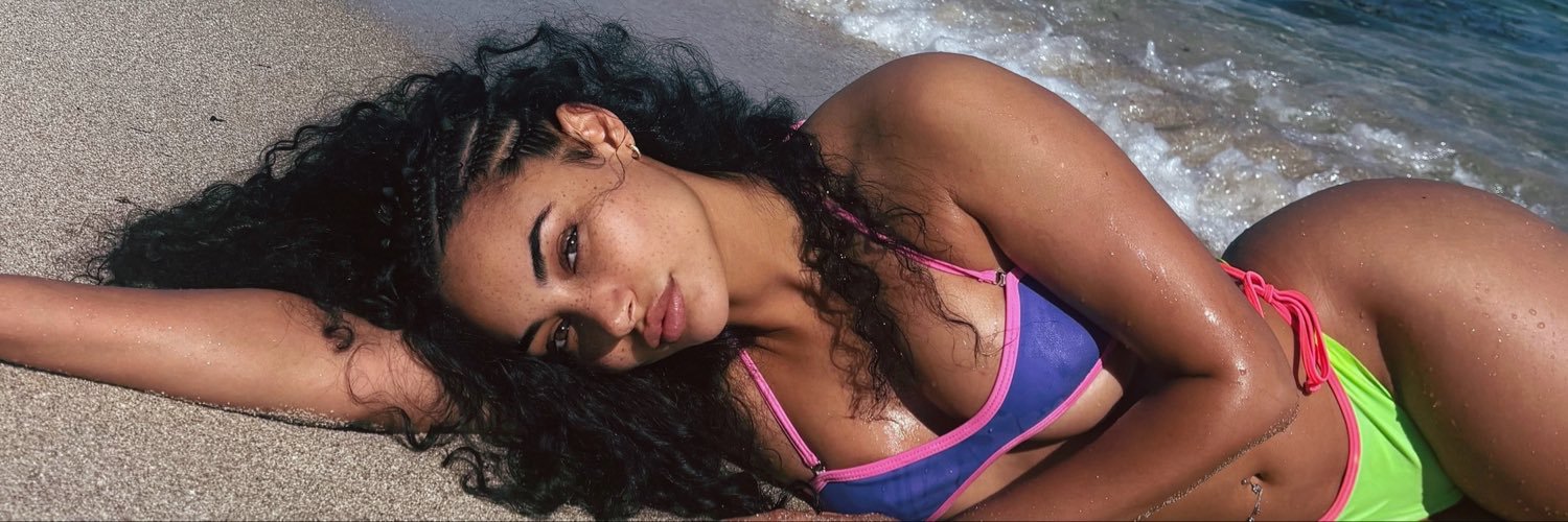 Tee 💕's banner