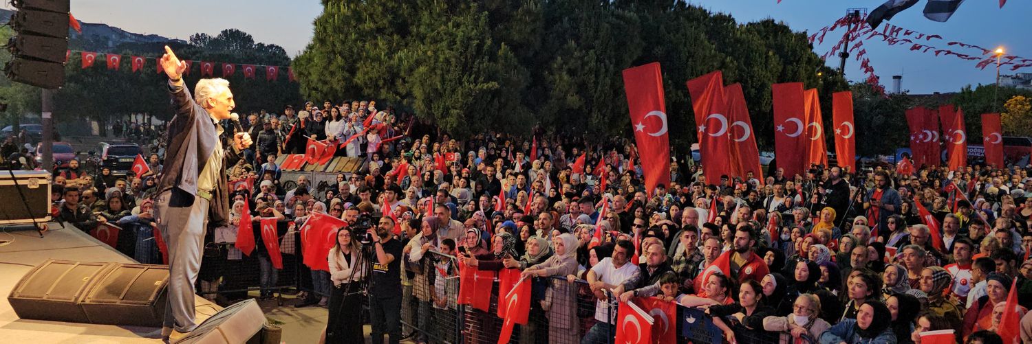 Ahmet Hamdi Çamlı's banner