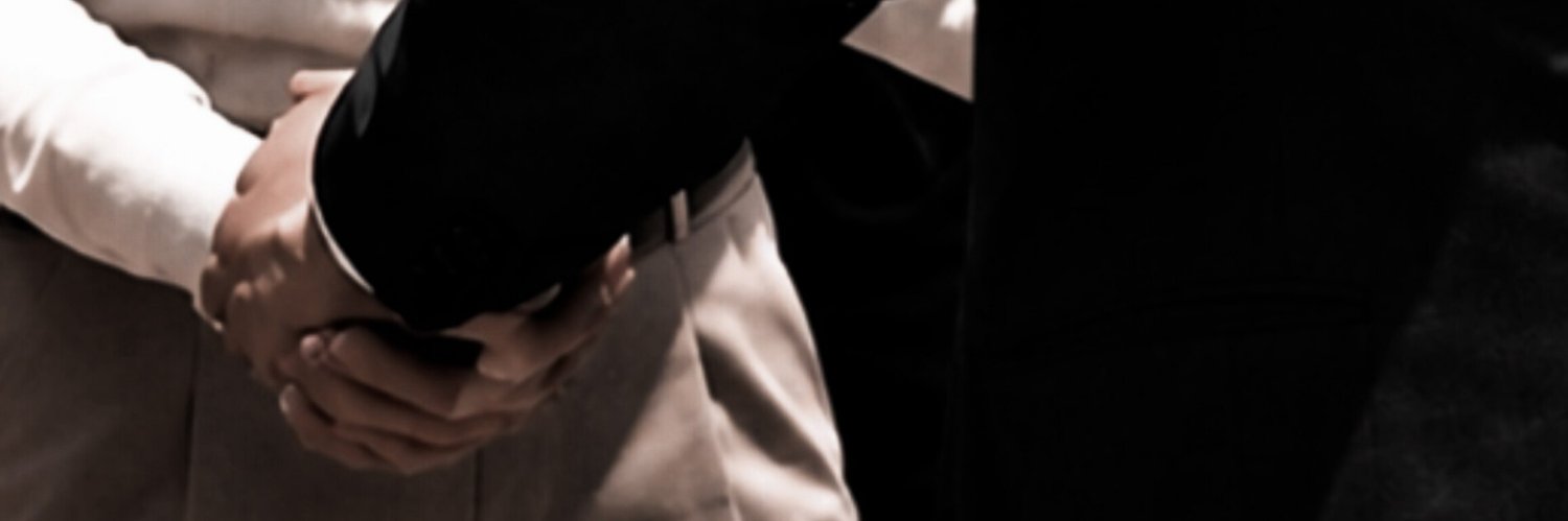 lale ⚘'s banner