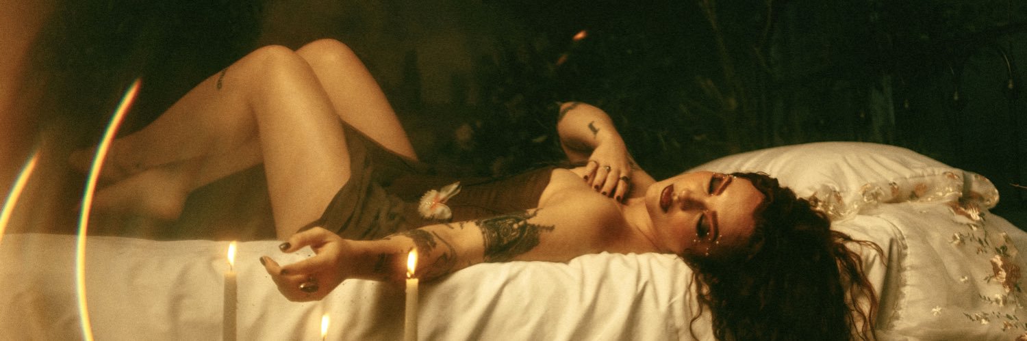 Scarlett Vervain's banner