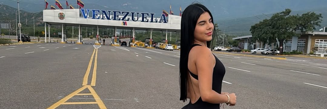 Emily Pérez's banner