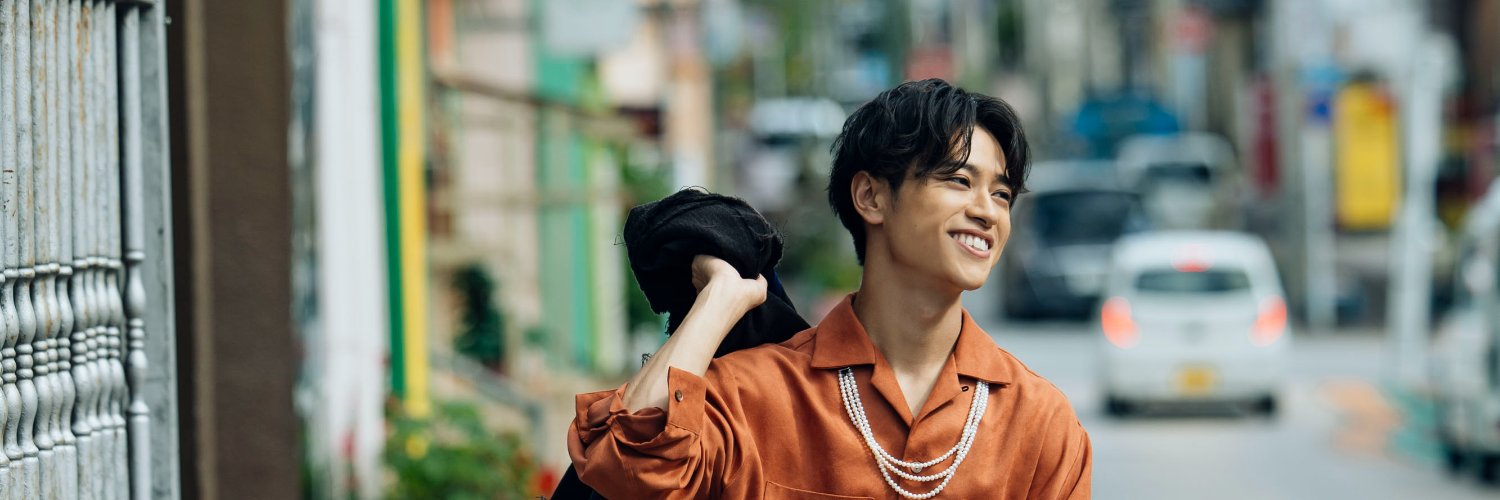 湯本健一1st写真集公式【3/30発売】's banner