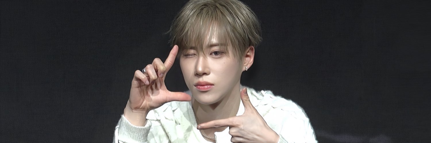 𝗵𝘆𝘂𝗹_𝟬𝟮's banner