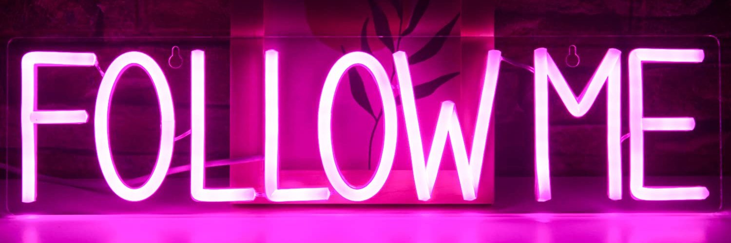 เจริญหูเจริญตา 18+'s banner