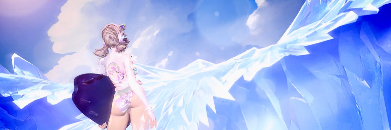 em! /•᷅‎‎•᷄\੭'s banner