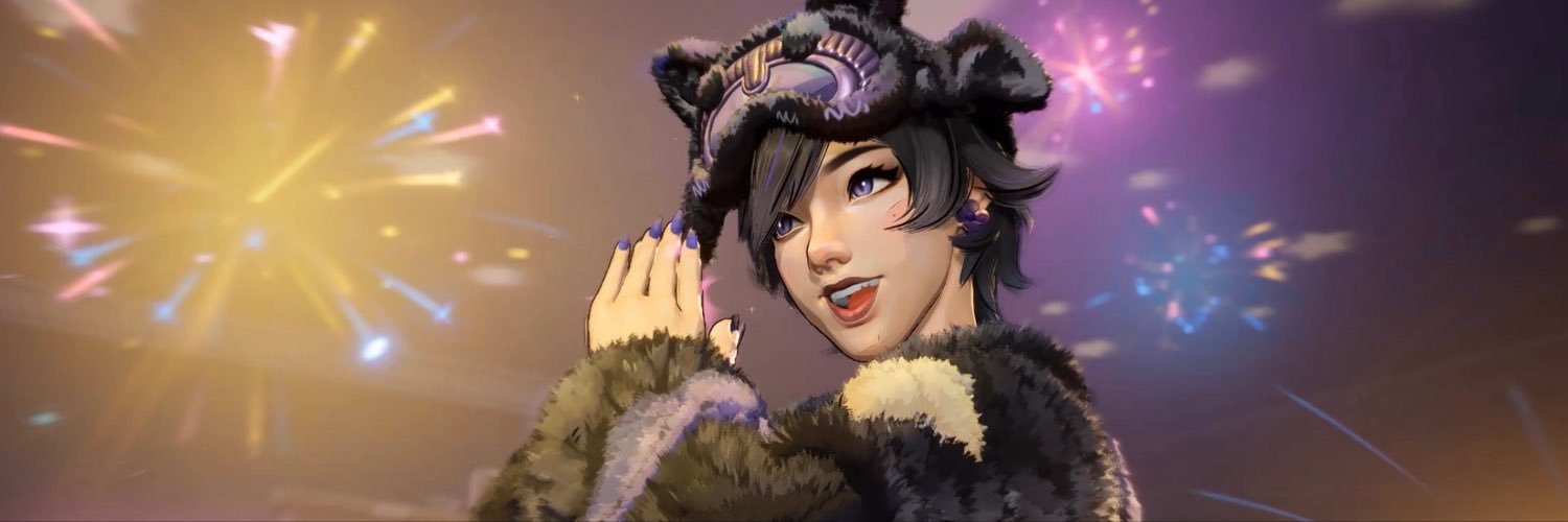 em! /•᷅‎‎•᷄\੭'s banner