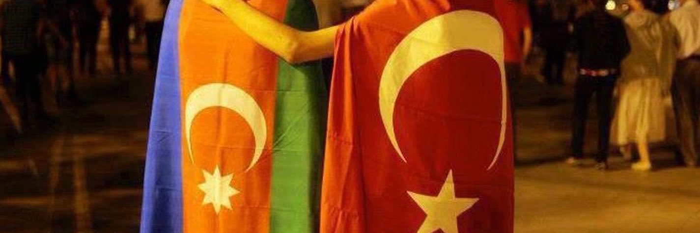 Ə Hərfi geri döndü's banner