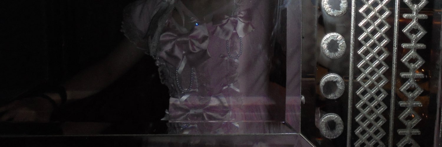 ARiui's banner