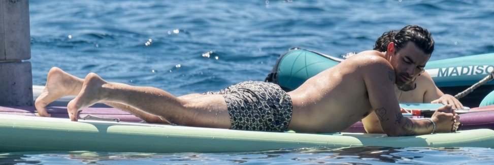 Joejonasxmen's banner