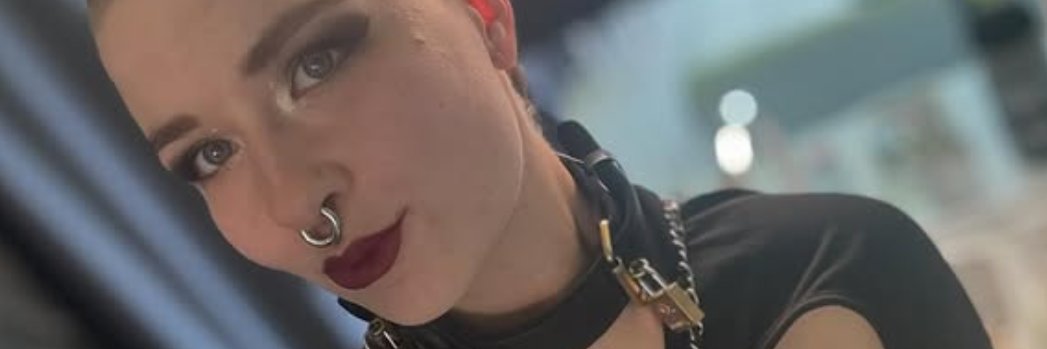 Emily Addams - EmilyAddamsOfficial's banner