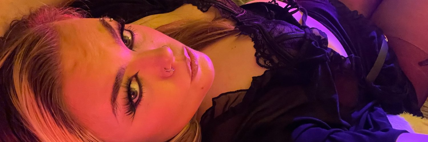 ♡ Mistress Kriss ♡'s banner
